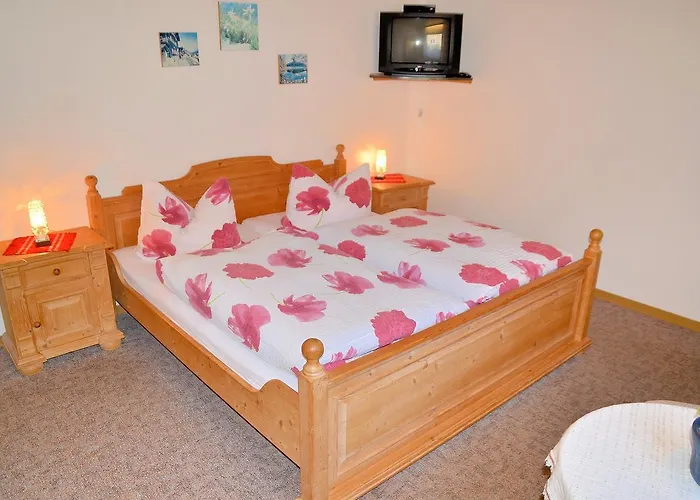 בית הארחה Mausbachtal 3*